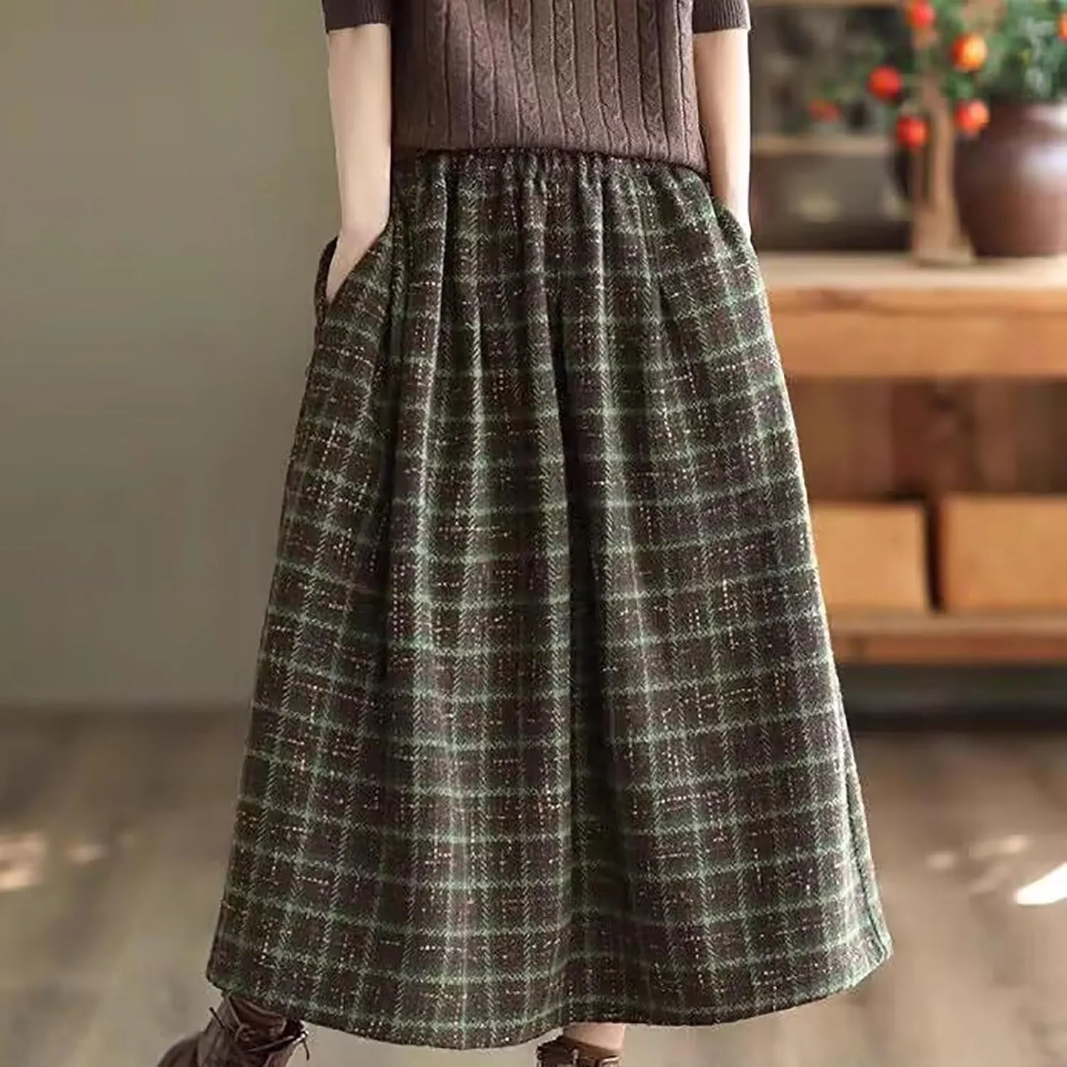 Long Plaid Wool Skirt for Women Vintage Casual High Elastic Waist A Line Flared Flowy Pleated Wool Tartan Skirts