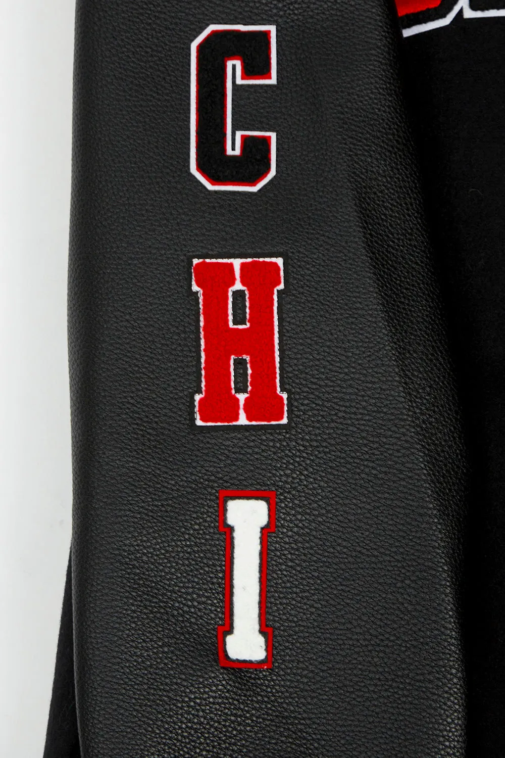NBA CHICAGO BULLS CLASSIC BIG BOYS WOOL VARSITY JACKET (JET BLACK)