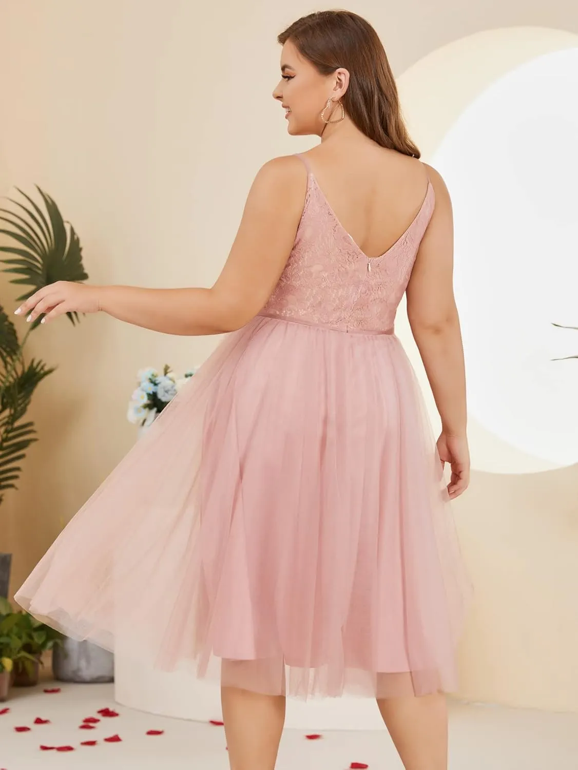 Women Plus Size Floral Lace & Flowy Tulle Tea Length Cocktail Party Dress