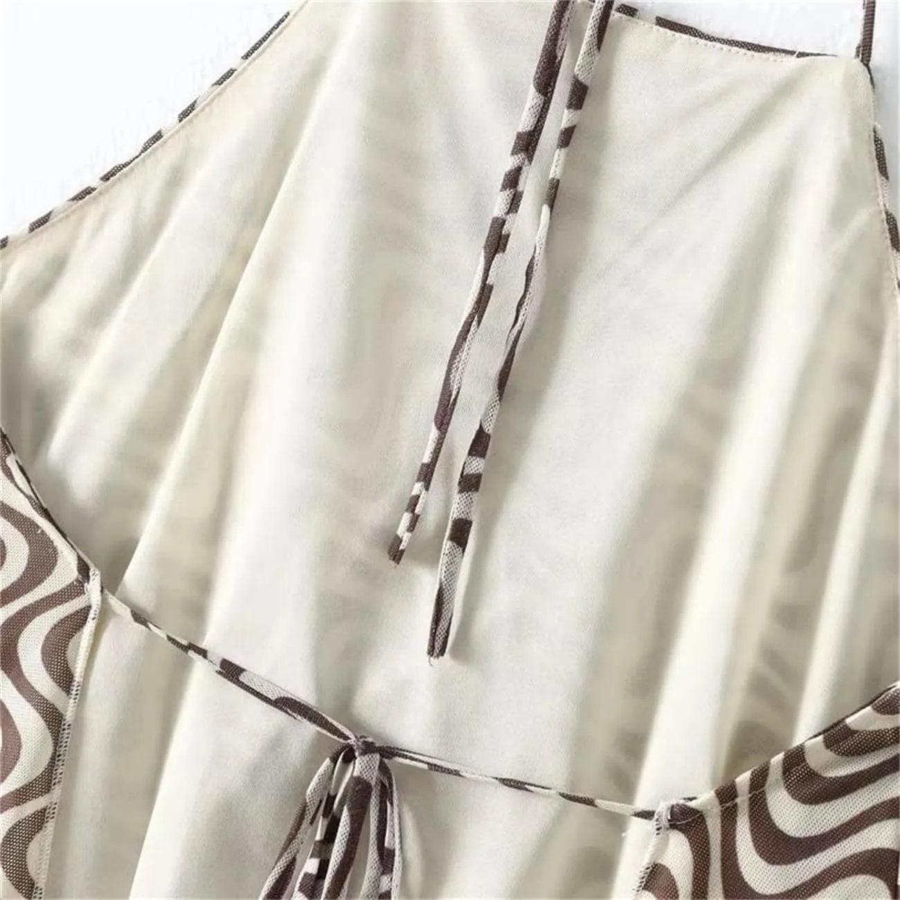 Women Wavy Striped Halter Top Summer Wind Lace-Up Backless Tulle Vest Camisole Corset